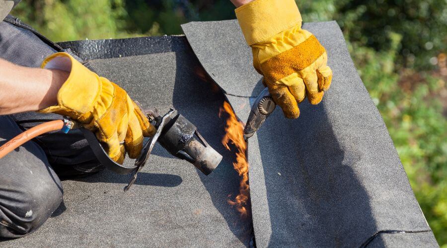 Professional Flat Roofing Installation in Bentley, LA